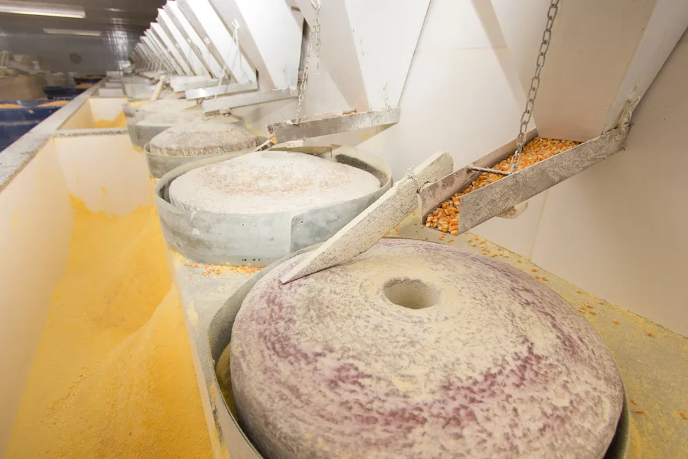 Linha de moinhos d'água